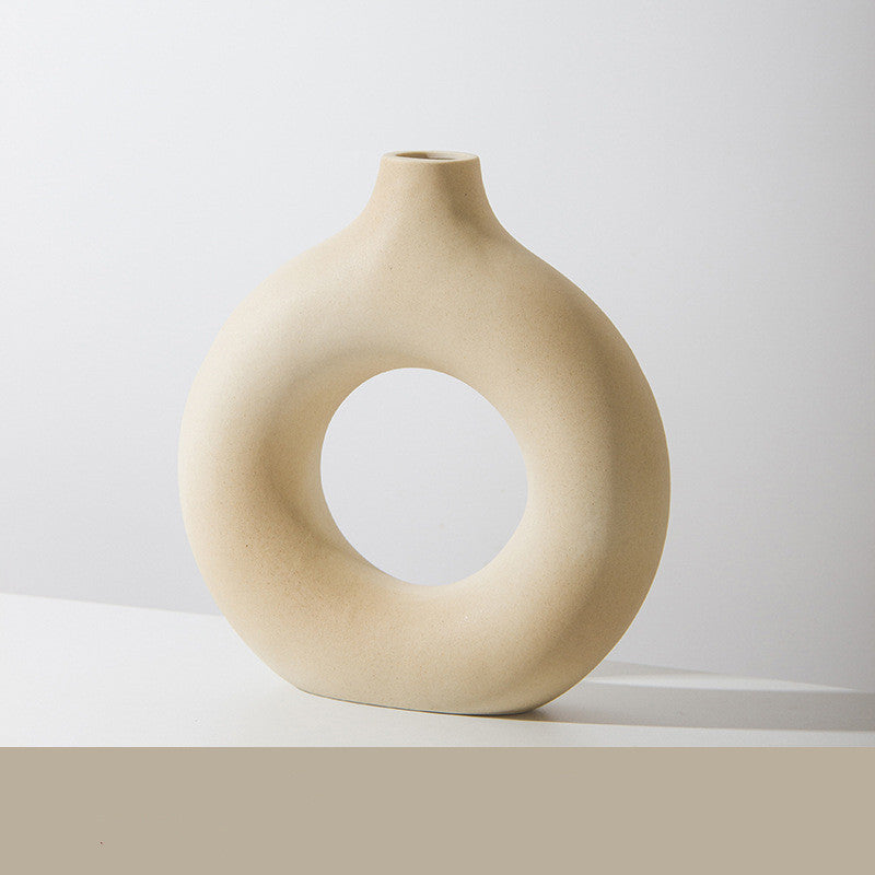 Vase mit Lochdesign