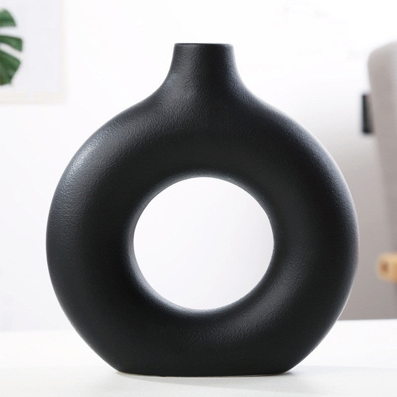 Vase mit Lochdesign