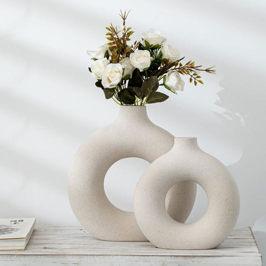 Vase mit Lochdesign